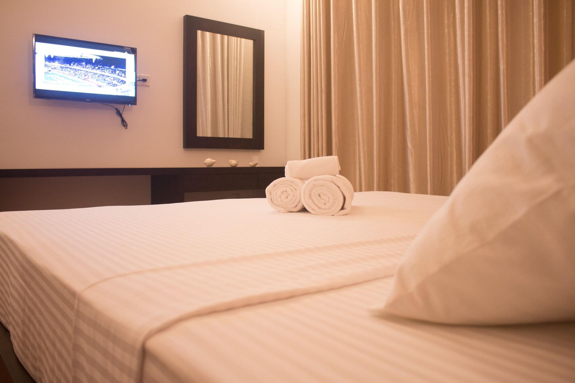 The Suite 262 Negombo Exteriör bild