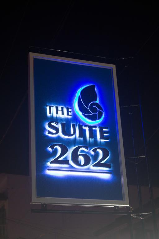 The Suite 262 Negombo Exteriör bild