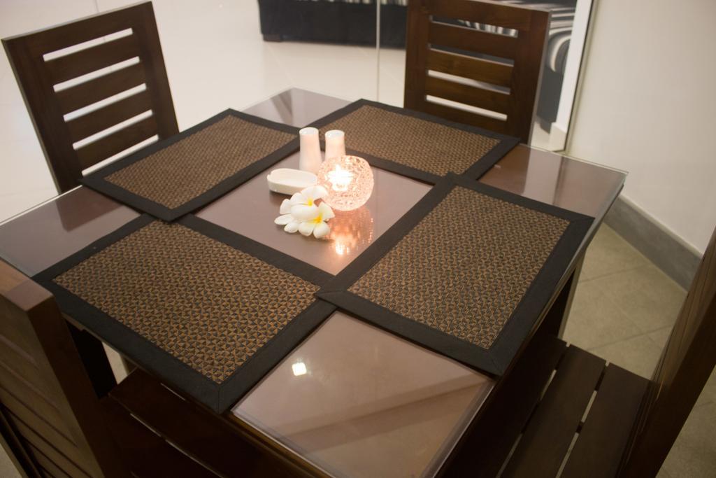 The Suite 262 Negombo Exteriör bild